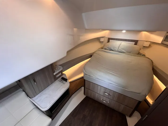  Yacht Photos Pics 2022 REGAL 36 XO - Image 21