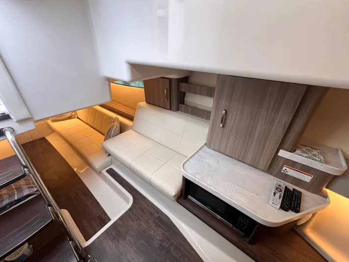  Yacht Photos Pics 2022 REGAL 36 XO - Image 24