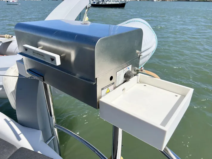 Fido Yacht Photos Pics 