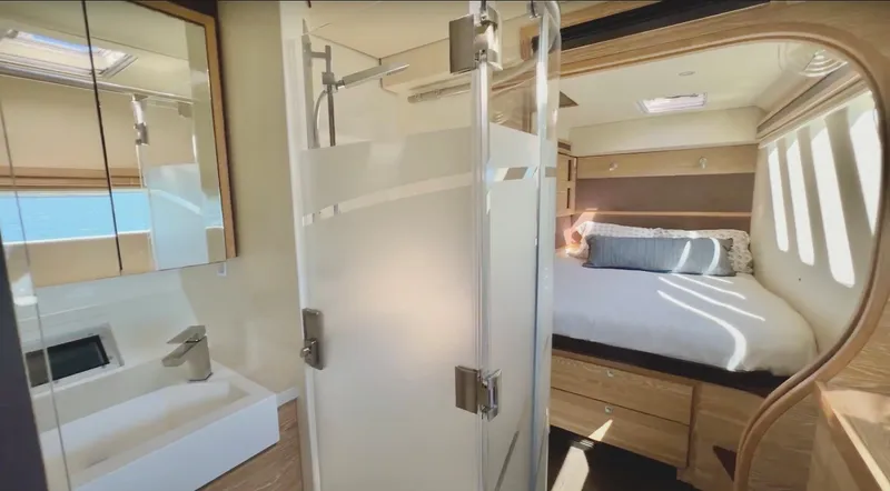 Fido Yacht Photos Pics 