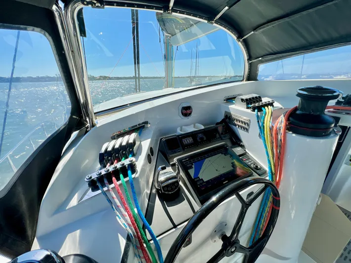 Fido Yacht Photos Pics 