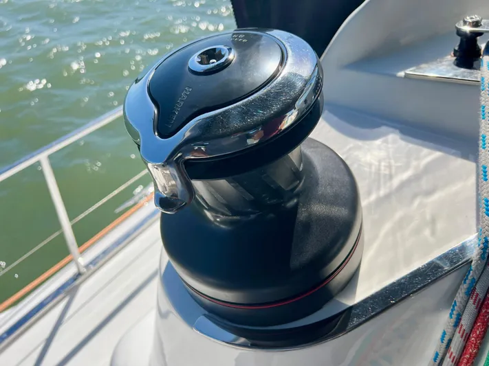 Fido Yacht Photos Pics 