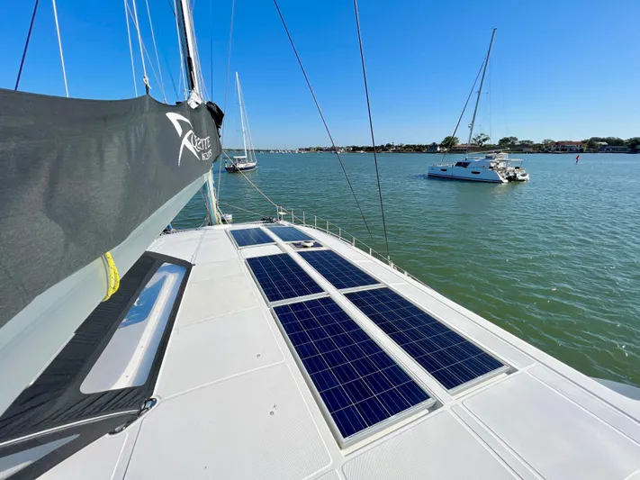 Fido Yacht Photos Pics 