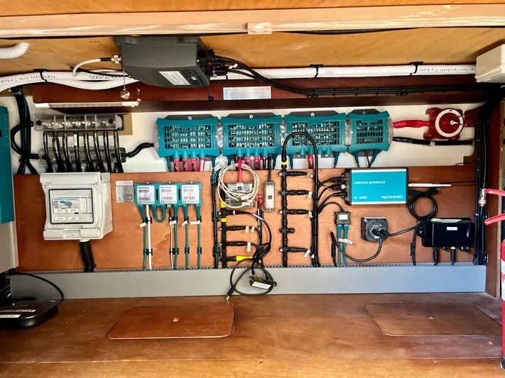 Fido Yacht Photos Pics 