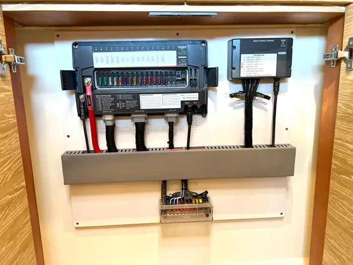 Fido Yacht Photos Pics 