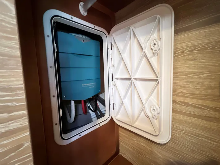 Fido Yacht Photos Pics 