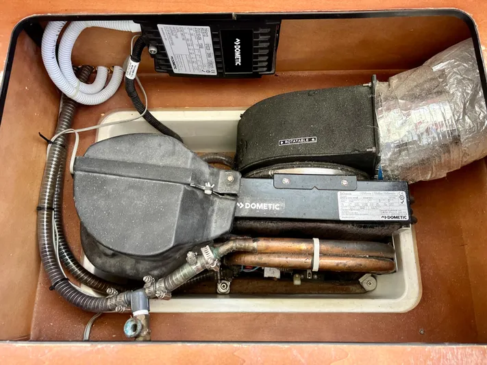 Fido Yacht Photos Pics 