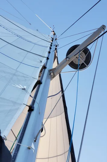 Fido Yacht Photos Pics 