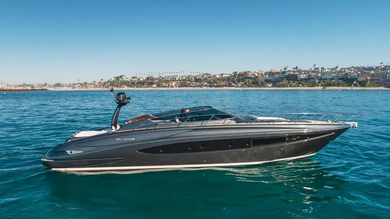 Pergola Yacht Photos Pics PROFILE