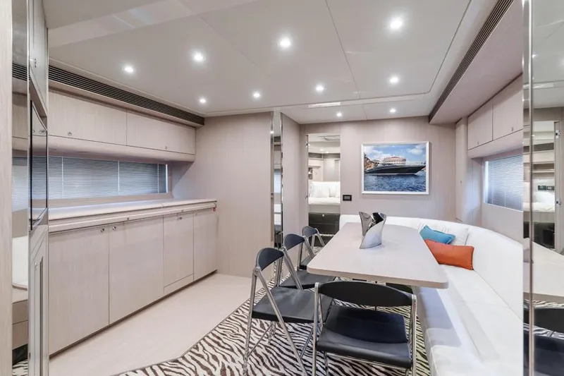Pergola Yacht Photos Pics GALLEY DINETTE