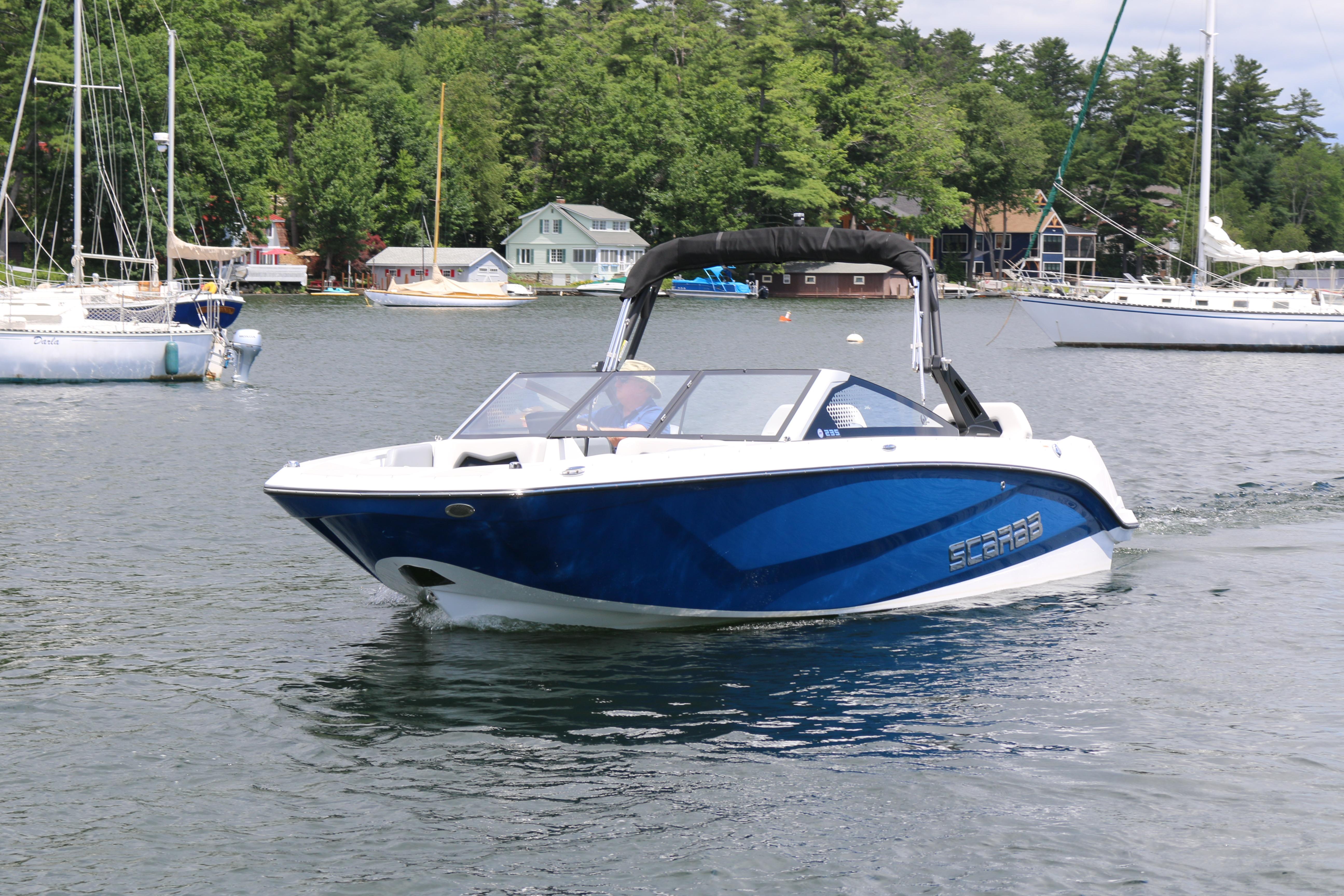 Scarab 235 SE
