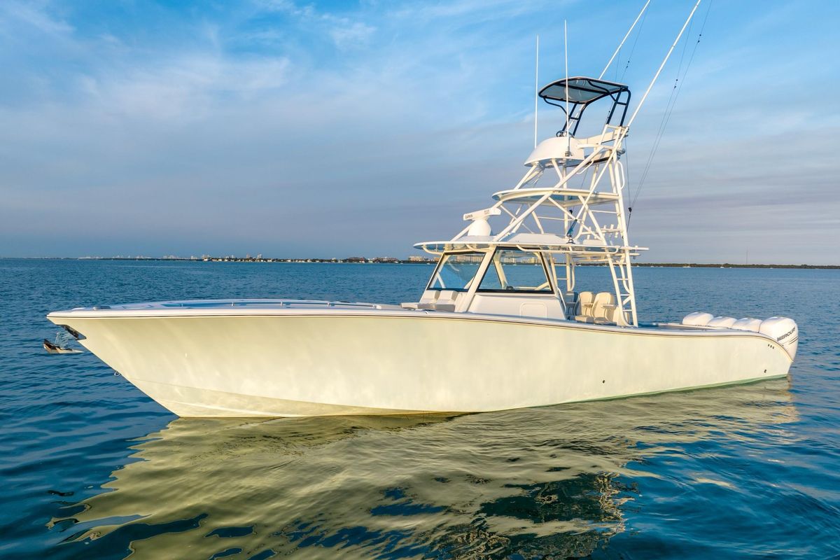 2021 Yellowfin 42 
