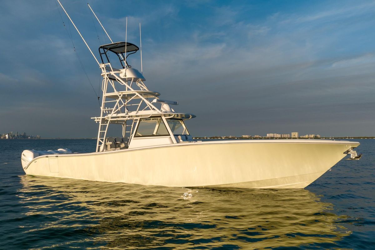 2021 Yellowfin 42 