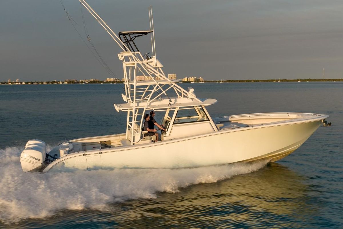 2021 Yellowfin 42 