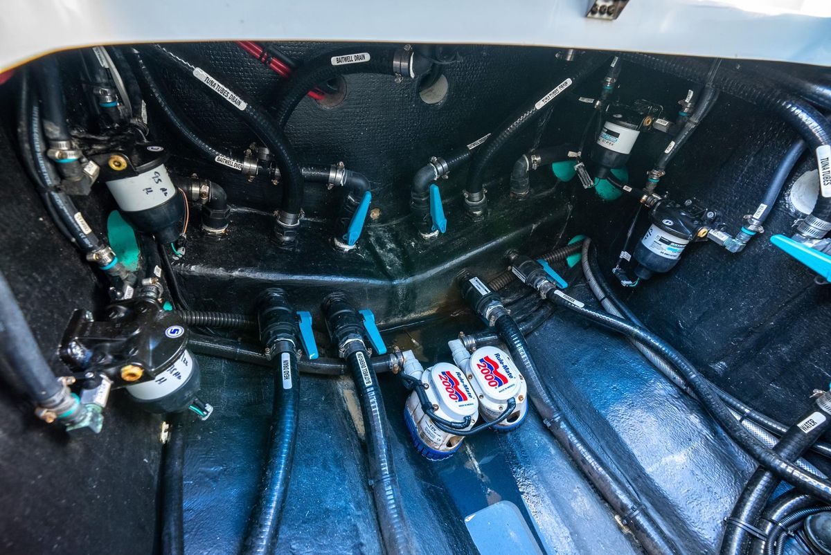 2021 Yellowfin 42 