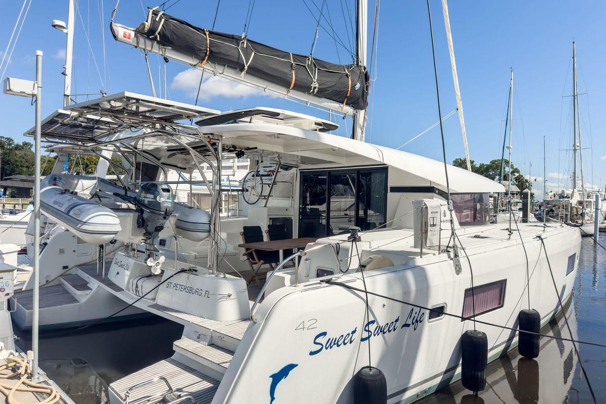 2020 Lagoon 42 