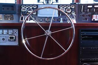 2007 Skipperliner Custom Super Yacht