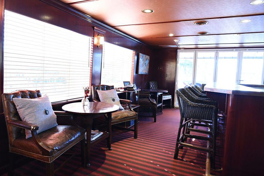 2007 Skipperliner Custom Super Yacht