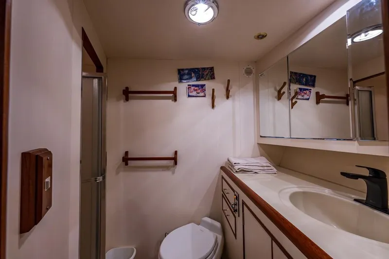 Bella Luna Yacht Photos Pics 