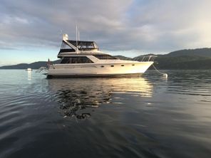 Ocean Alexander Cockpit Motor Yacht