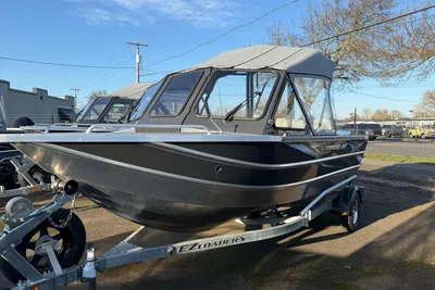 Thunder Jet 185 Luxor