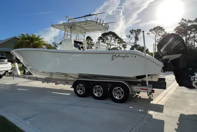 Yellowfin 32 Offshore