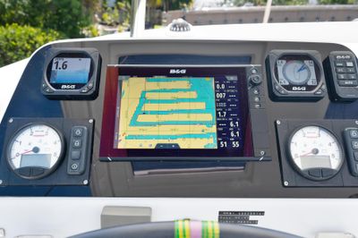 Yacht