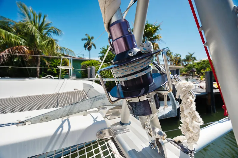 Curvy Mermaid Yacht Photos Pics 