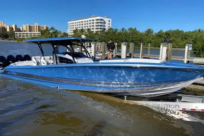 Nor-Tech 390 Sport Center Console