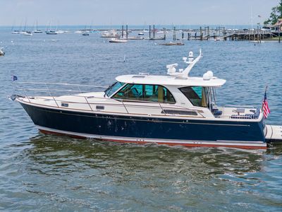 Yacht