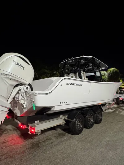  Yacht Photos Pics 2025 Sportsman 352 Open - Image 9