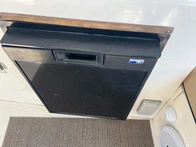 Rock And Reel Yacht Photos Pics 