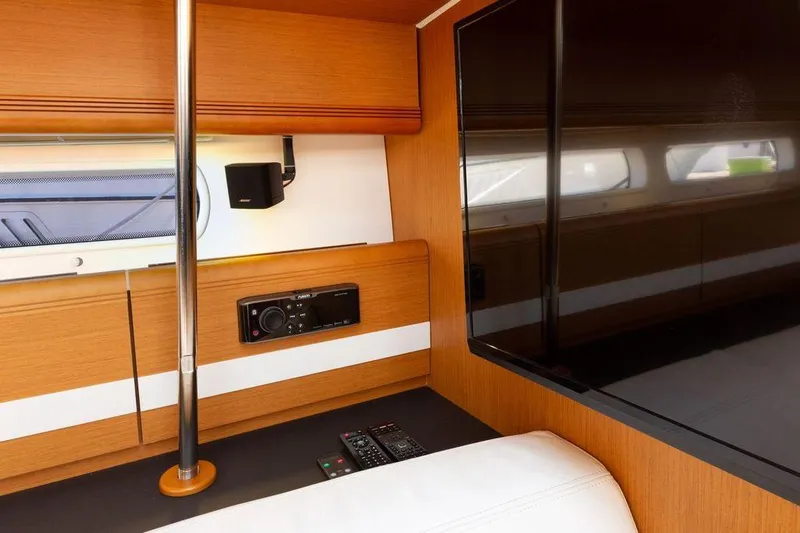 Shenanigans Yacht Photos Pics 