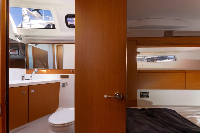 Shenanigans Yacht Photos Pics 