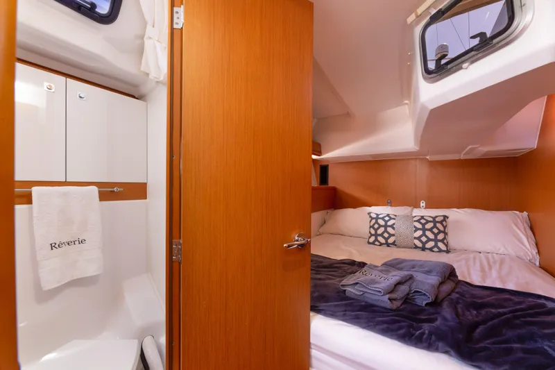 Shenanigans Yacht Photos Pics 