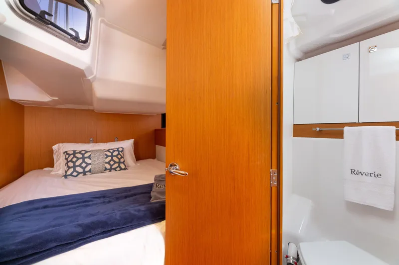 Shenanigans Yacht Photos Pics 