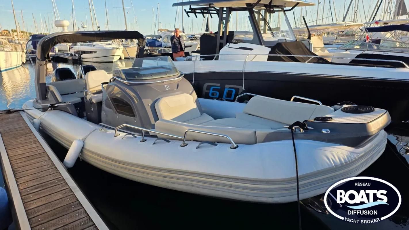 2021 Zodiac Medline 9