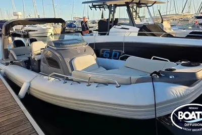 2021 Zodiac Medline 9