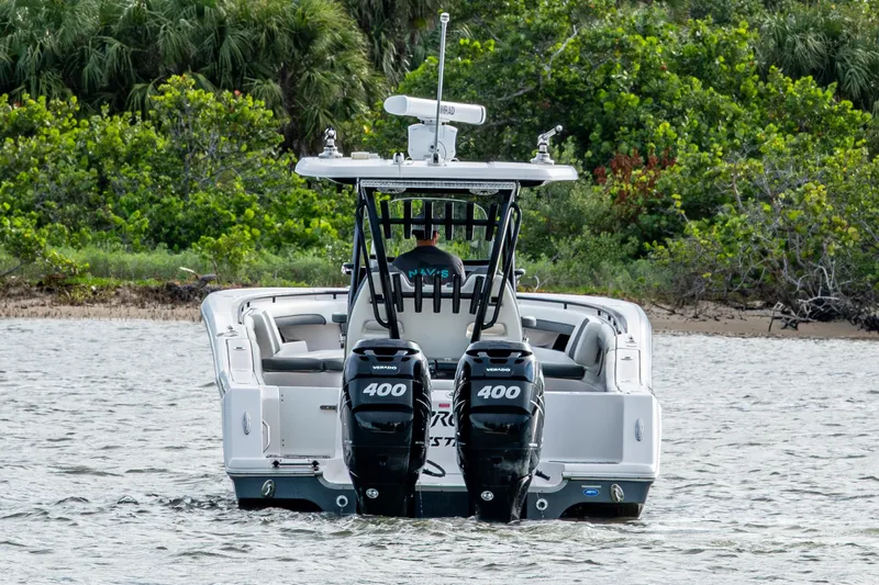 Going Propless Yacht Photos Pics 2020 Tidewater 320 CC Adventure boat with dual 400 Verado engines on water.