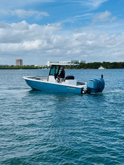  Yacht Photos Pics 2024 Everglades 273 Cc - Image 7