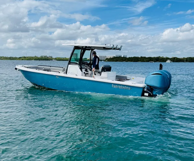  Yacht Photos Pics 2024 Everglades 273 Cc - Image 6