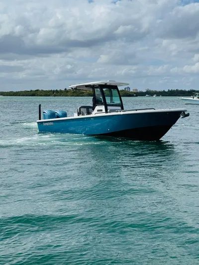  Yacht Photos Pics 2024 Everglades 273 Cc - Image 2