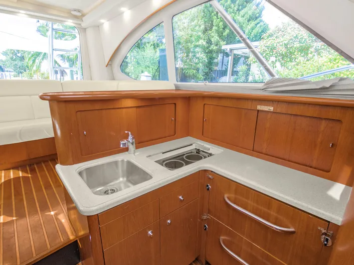 Emma Yacht Photos Pics 