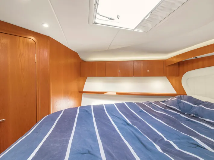 Emma Yacht Photos Pics 