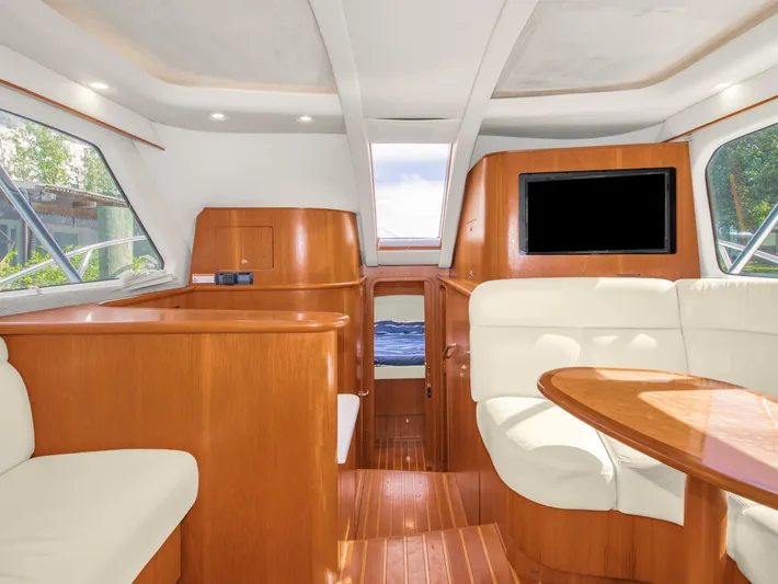 Emma Yacht Photos Pics 