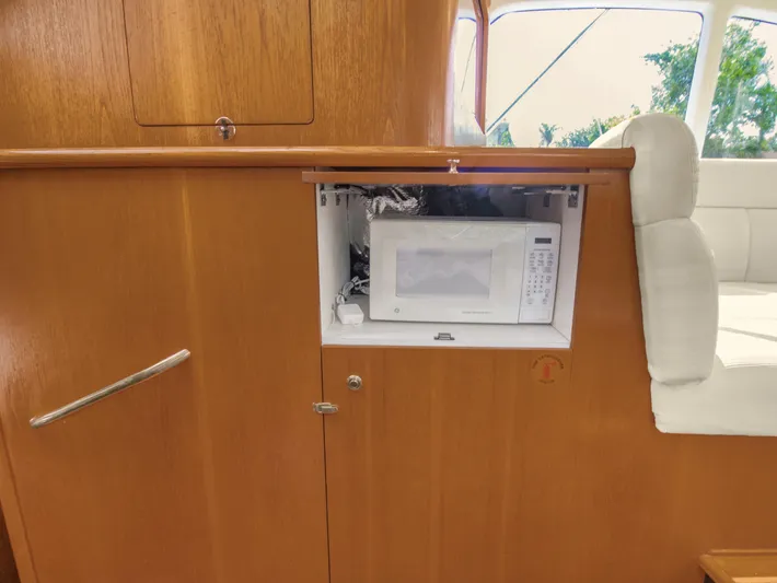 Emma Yacht Photos Pics 