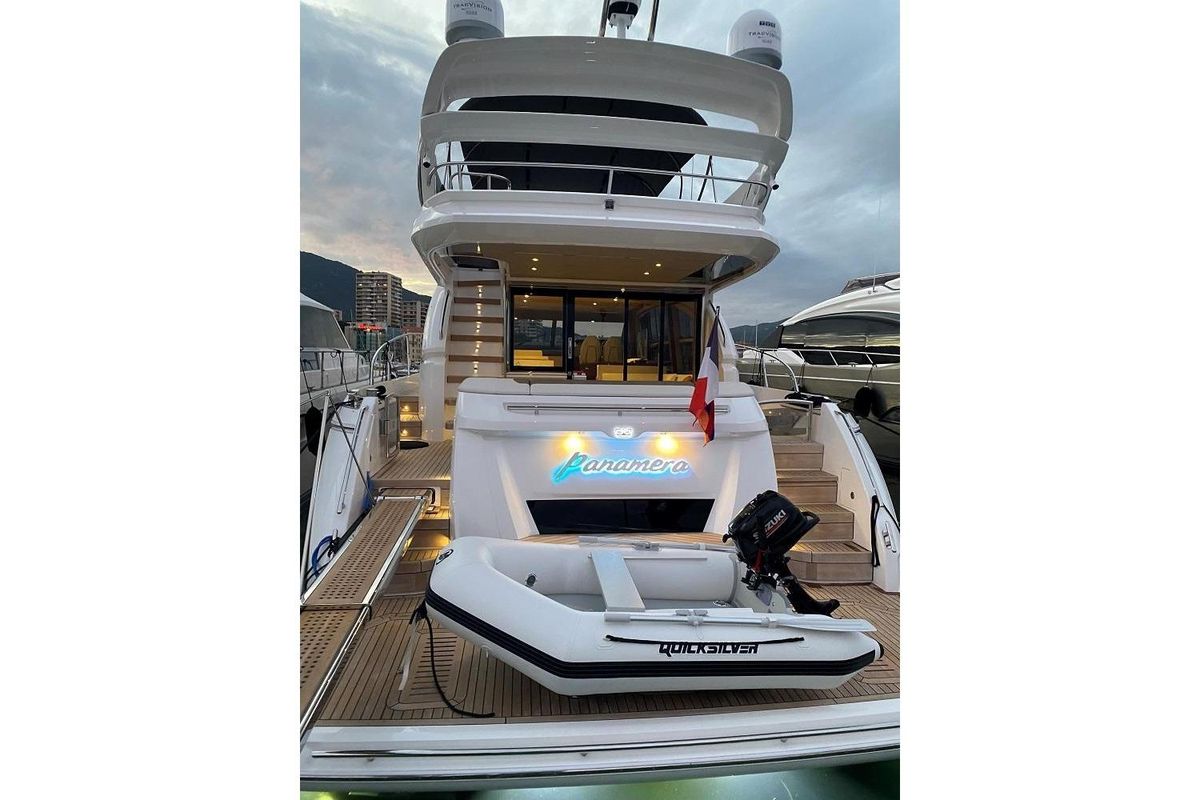 2020 Princess 63 