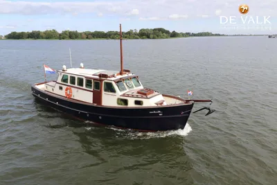 Brooke Marine Motor Yacht