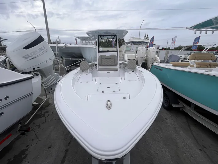  Yacht Photos Pics 2024 Sportsman 267 Masters - Image 4