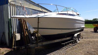 1994 Wellcraft Martinique 2700